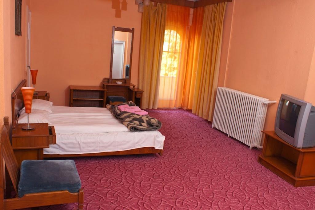 באיילה הרקולנדה Hotel Cerna חדר תמונה
