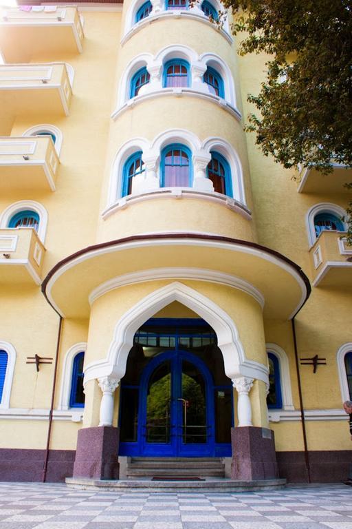 באיילה הרקולנדה Hotel Cerna מראה חיצוני תמונה