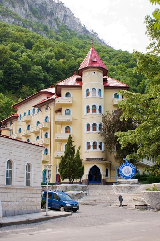 באיילה הרקולנדה Hotel Cerna מראה חיצוני תמונה